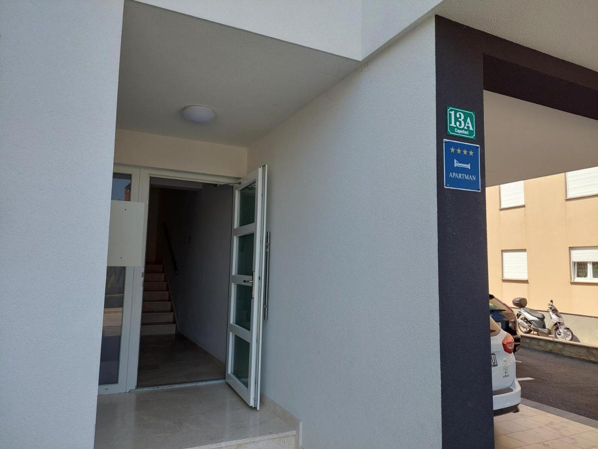 Valux Apartman Pula Exterior photo