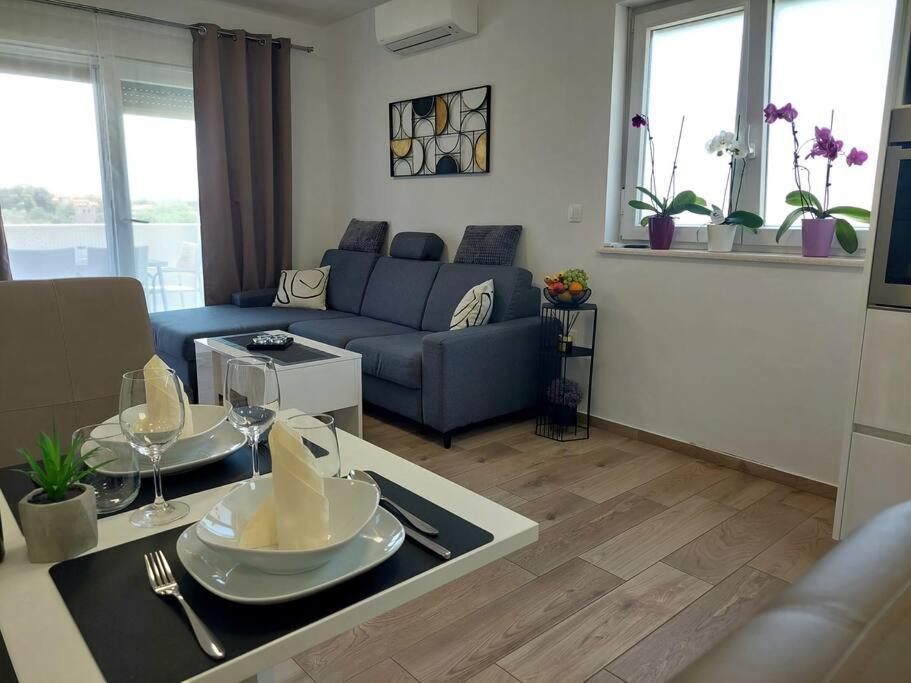 Valux Apartman Pula Exterior photo